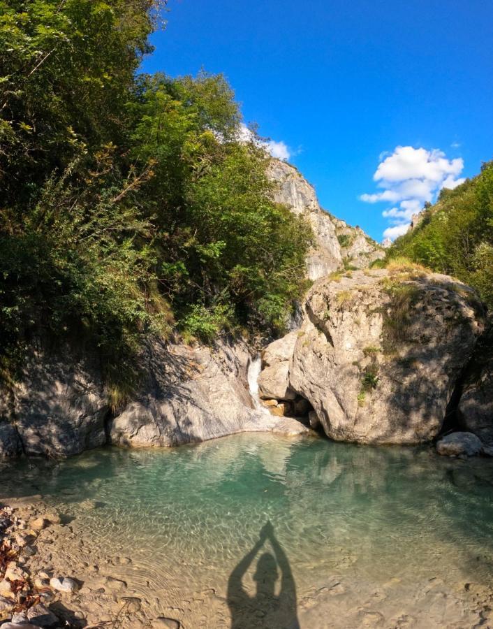 La Dimora Del Viandante - Como Lake Mandello del Lario Bagian luar foto